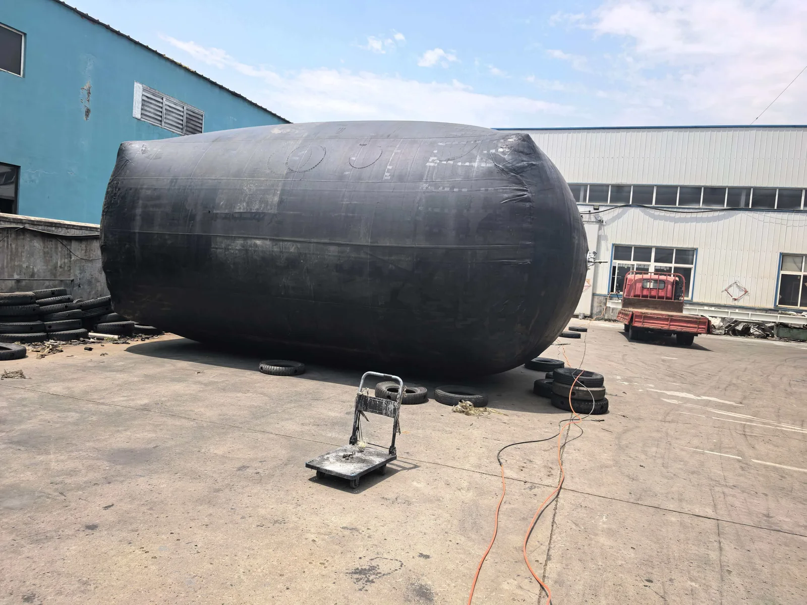 Inflatable seal prepared for an industrial equipment application - view 13 Inflatable seal prepared for an industrial equipment application, view 13