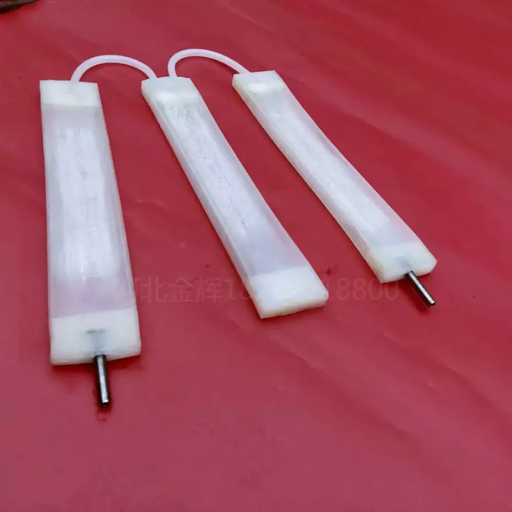 Custom inflatable seal profile and inflation valve detail - view 7 Custom inflatable seal profile and inflation valve detail, view 7