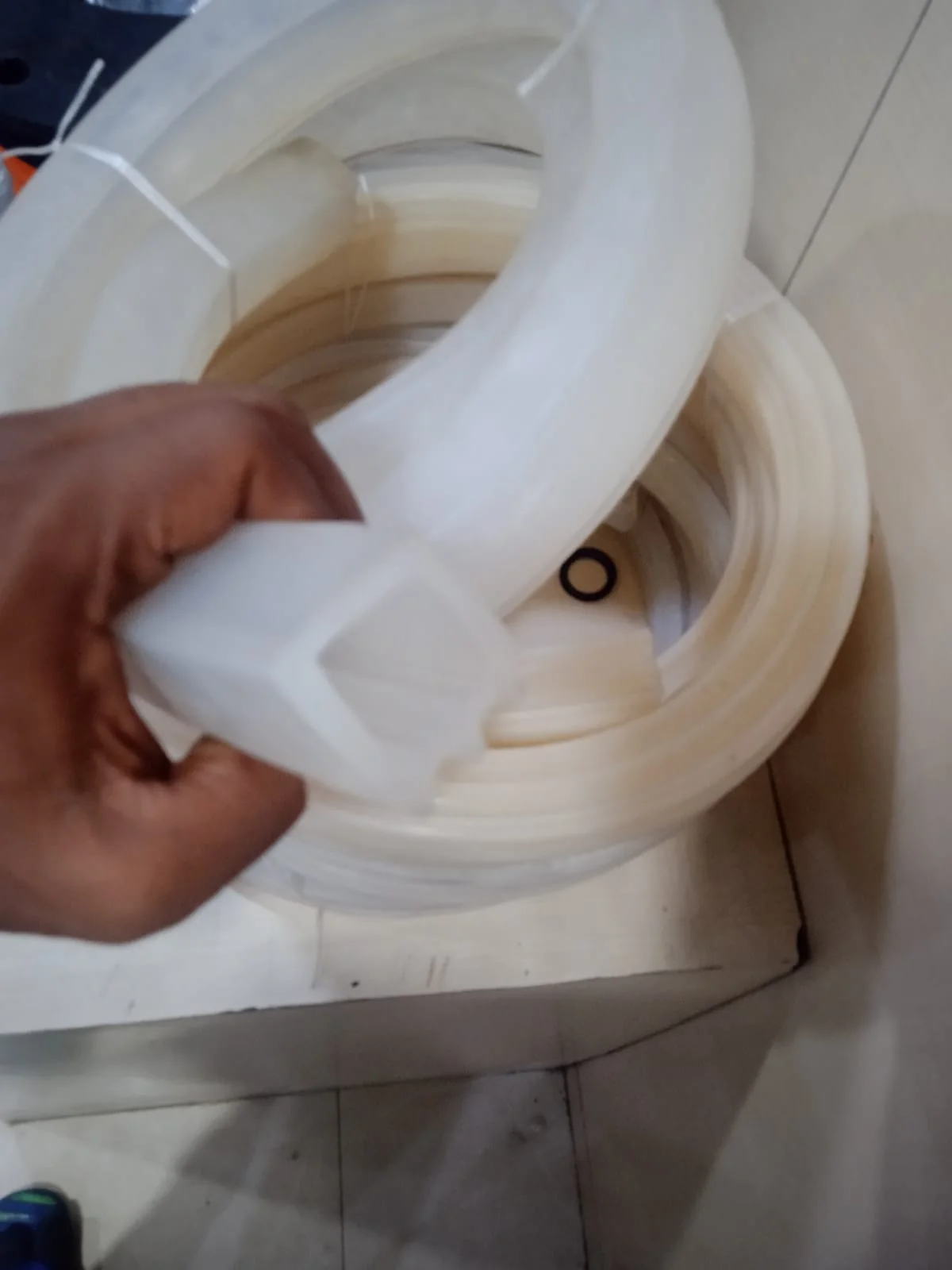 White custom inflatable seal ring and valve configuration - view 14 White custom inflatable seal ring and valve configuration, view 14